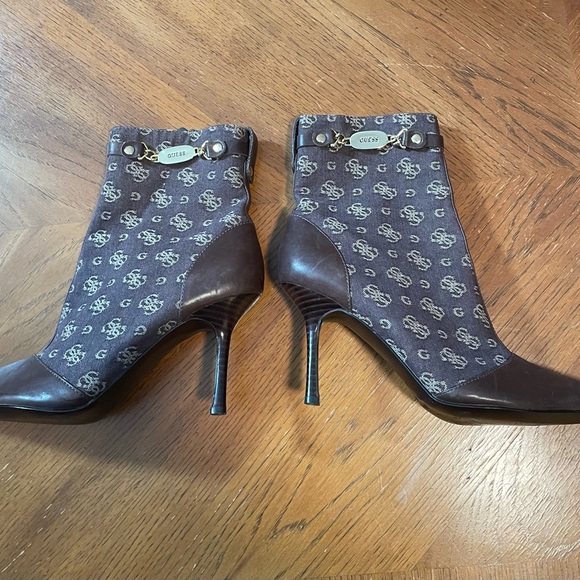 Y2K Guess Logo Brown Pointed Toe Stiletto Heel Ankle Boots | Size: 7.5M - Picture 9 of 12